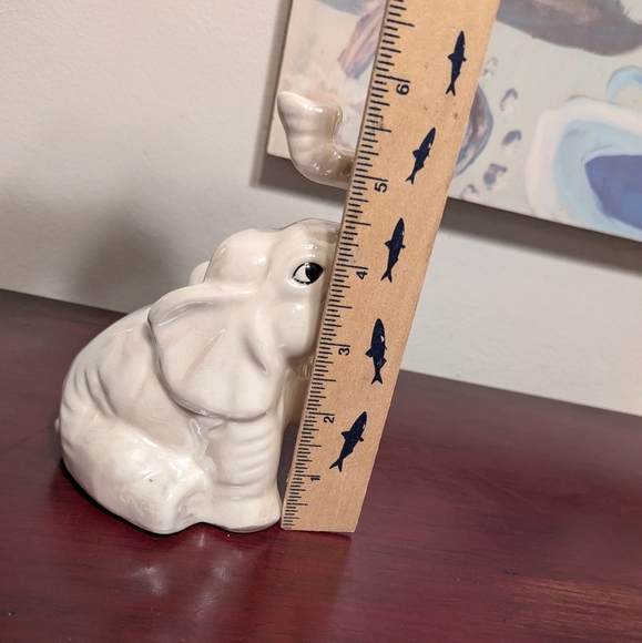 Vintage Pair Lusterware Elephants Figurines Trunk Up Opalescent White Brazil EUC - Picture 11 of 14